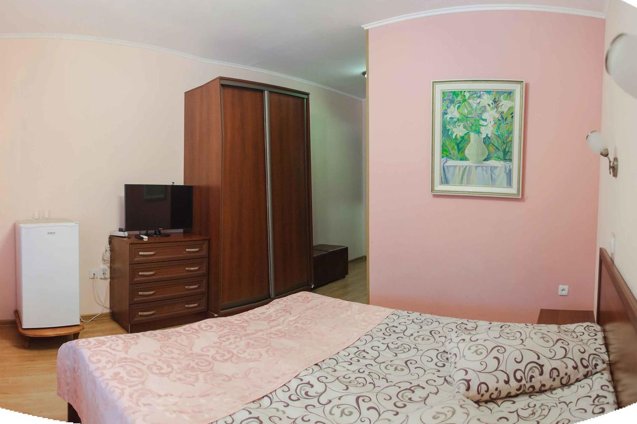 Podolyanka Hotel Slavsko Exterior foto
